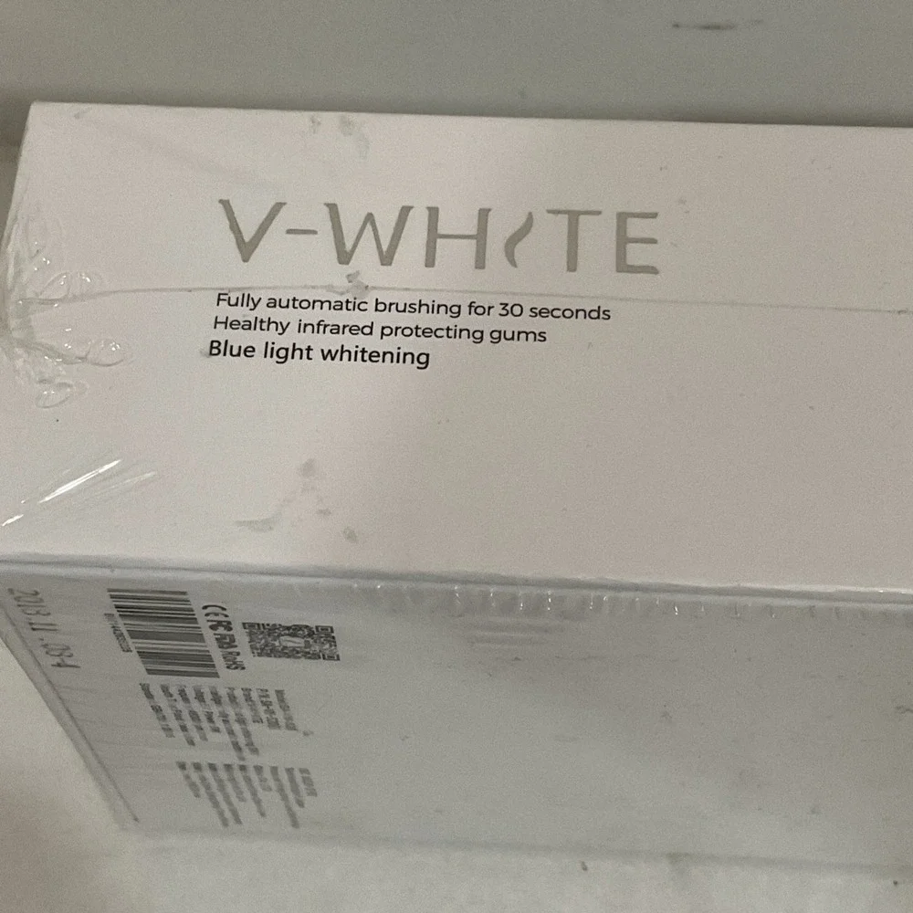 V WHITE Toothbrush Wireless Automatic 30 Second Brushing Blue Light Whitening